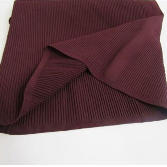 NWT VINCE Stretch Ponte Viscose Blend Pencil. Skirt Size M - Picture 7 of 8